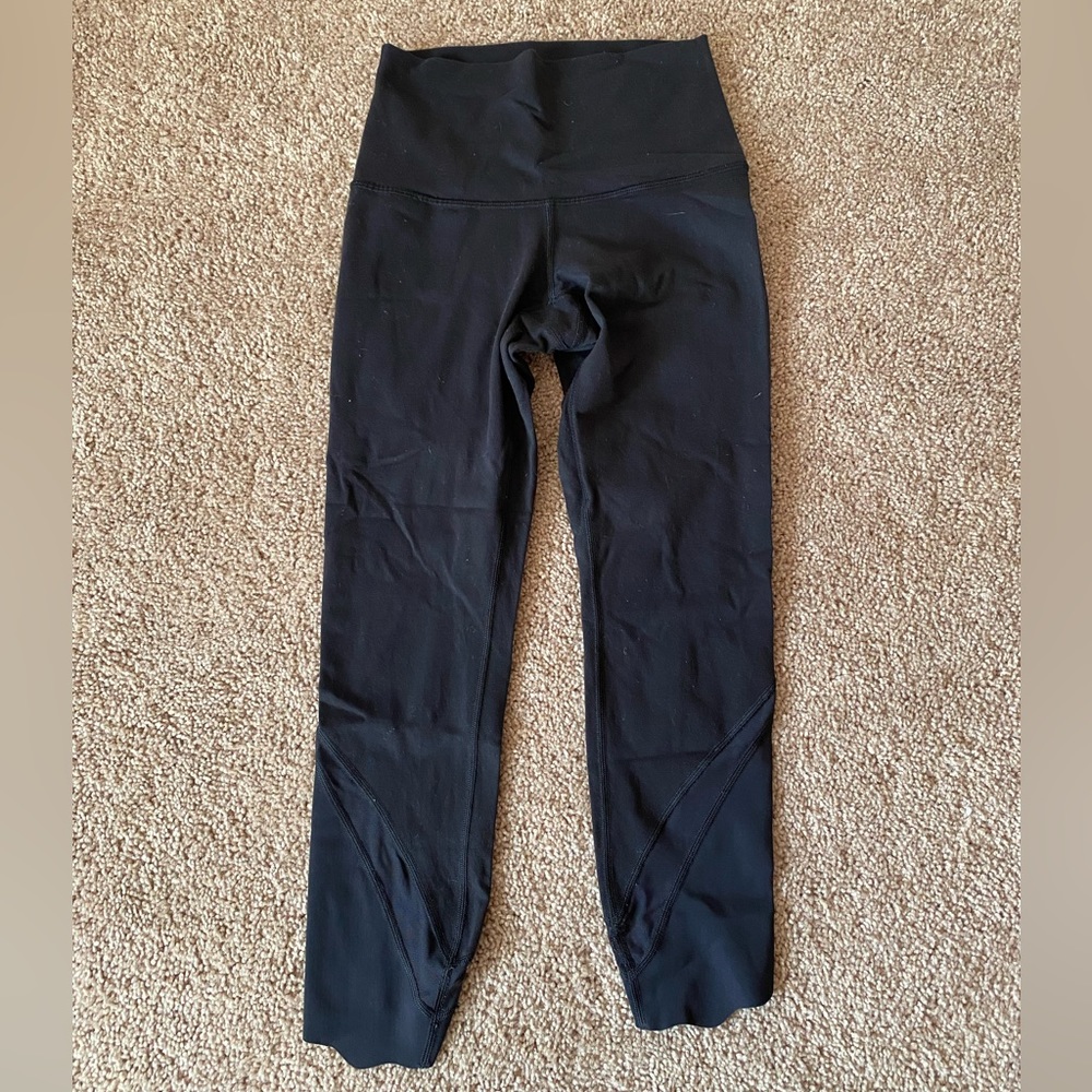 Lululemon Wunder Under leggings